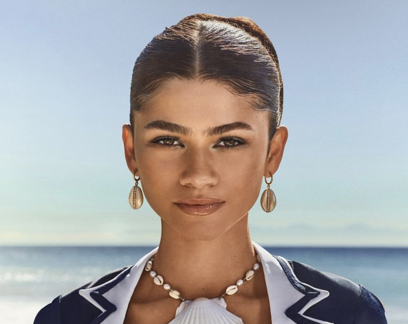 Zendaya Switches Hairstyle In New Sighting After Controversial Statement